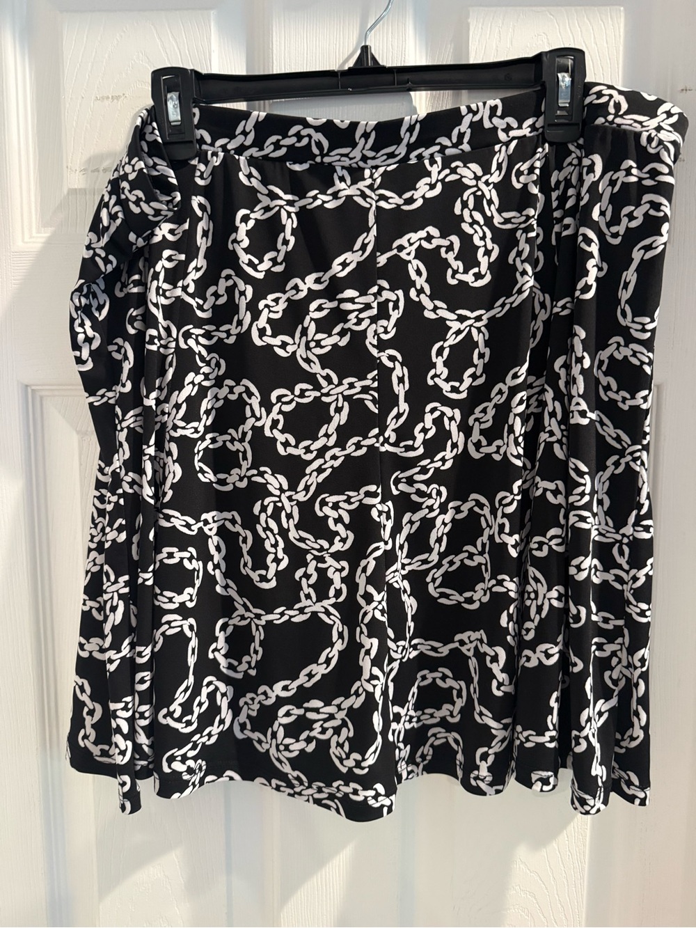 Susan Graver Liquid Knit Skort 1X Black White Chain Link Print Shorts Pull On